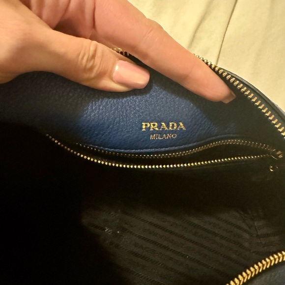 Authentic Prada Vitello Phinex Bauletto 1bb023 - Picture 6 of 8